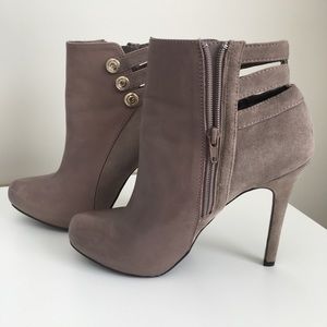 Guess Heels